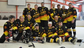 Полтавський "Космос" лідирує на хокейному турнірі у Харкові