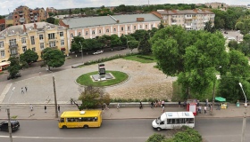 Конкурс із реконструкції колишньої площі Леніна не відбувся