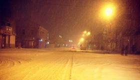 Снігопад призвів до транспортного колапсу на дорогах Полтави