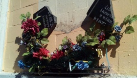 У Полтаві вандали знову розбили меморіальні дошки героям АТО
