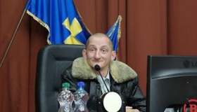 Депутати Полтавської облради заборонили будь-кому сідати в їхні крісла