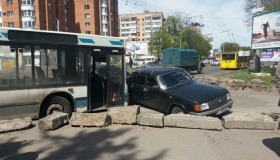 У ДТП у Полтаві потрапив "кільцевий" автобус