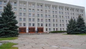 Керівники Полтавщини обговорили з депутатськими фракціями облради майбутній бюджет