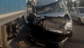 Автобус із полтавськими школярами потрапив у серйозну аварію
