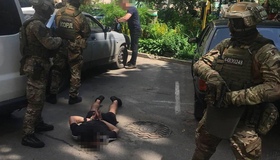 На Полтавщині трьох підозрюваних у вимаганні коштів суд узяв під варту
