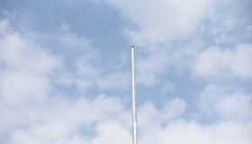 У Полтаві встановили "турецький" 50-метровий флагшток