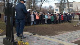 Під Полтавою встановили пам’ятник жертвам Голодомору