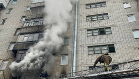 У Кременчуці рятувальники гасили пожежу у багатоповерхівці