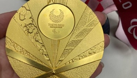 Допомога армії. Золоті медалі Ігор у Токіо підуть із аукціону