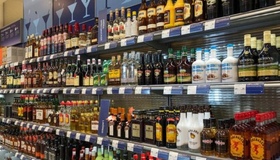 Завтра влада розгляне питання про відновлення продажу міцного алкоголю