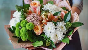 Flowers.ua – сервіс доставки квітів та подарунків у Полтаві та всій Україні