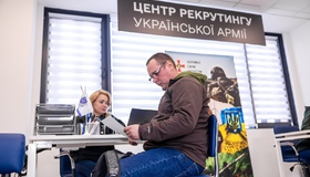 У Полтаві відкрився Центр рекрутингу української армії