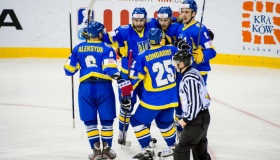 Украина бьет хорватов в олимпийской хоккейной квалификации, Петранговский набирает три очка