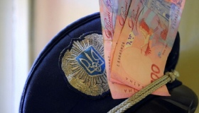 На Полтавщині за хабарі винесли вирок колишнім міліціонерам - оштрафували