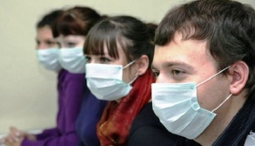 У Полтаві попри епідемію досі не ввели носіння масок у публічних місцях
