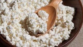До полтавських дитсадків поставляють "сир" із 35 відсотками рослинних жирів