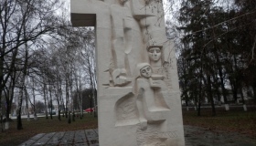 На Полтавщині залишилося п'ять пам'ятників радянським діячам