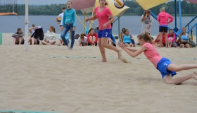 Представниці Полтавщини зіграють у фіналі дівочого чемпіонату з пляжного волейболу