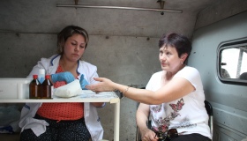 Полтавців безплатно протестували на гепатит С. ФОТО
