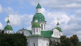 У Полтаві відкрили святкову виставку з історії православної церкви