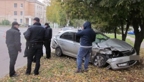Після аварії в центрі Полтави водій потрапив до реанімації