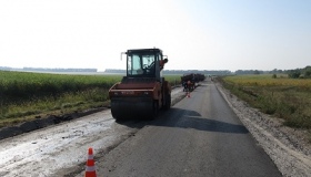 Дорогу Полтава-Олександрія продовжують ремонтувати