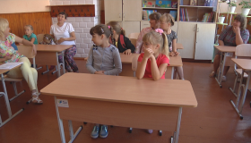 Щоб урятувати від закриття школу, до полтавського села кличуть переселенців із дітьми
