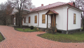 На Полтавщині пограбували музей Гоголя і винесли раритетні книги