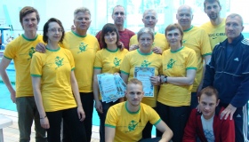 "Скажені карасі" з Полтави завоювали ветеранський Кубок України з плавання