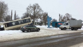 Сьогодні на Полтавщині зіткнулися вантажна "Газель" із автобусом - є постраждалий