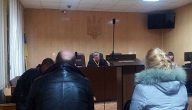 У справі про хабар директору КП "Полтава-сервіс" суддя Струков розпитував про колишніх дружин та врожаї картоплі у свідка