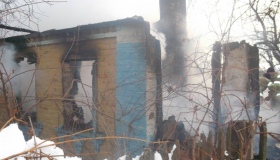 На Полтавщині оселя згоріла вщент разом із господарем