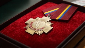 У Полтавській ОДА чиновники вручили ветеранам-афганцям нагороди. ФОТО