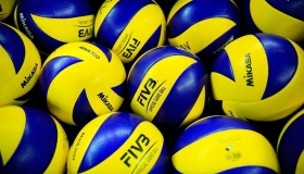 Волейбольна "Полтавчанка" запрошує уболівальників на вирішальні матчі сезону
