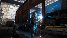 Крюківський завод збільшив виробництво вантажних вагонів у сім разів