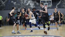 Баскетбольний "Кремінь" програв у Дніпрі з різницею у 50 очок