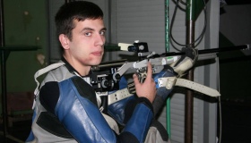 Хабаров виграв чемпіонат країни з кульової стрільби з новим рекордом