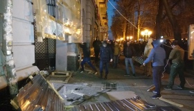 Полтавського депутата викликають на допит через арку "Газетного ряду"
