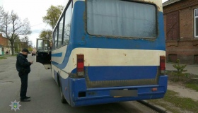 У Полтаві водій вів автобус у стані наркотичного сп'яніння - поліція