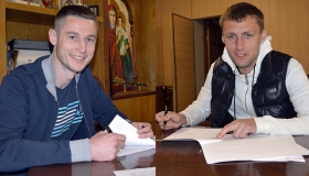 Чеснаков і Ткачук продовжили контракти з "Ворсклою"