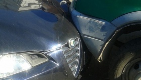 Водій "Alfa Romeo" спричинив потрійну аварію на площі Слави в Полтаві