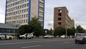 У Полтаві перекрили вулицю Європейську через автівку з гранатою