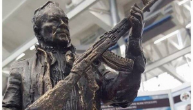 У Москві встановили пам'ятник зброяреві з полтавським корінням