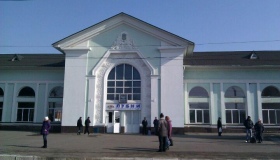 На вокзалі у Лубнах 11-річна дівчинка потрапила під поїзд