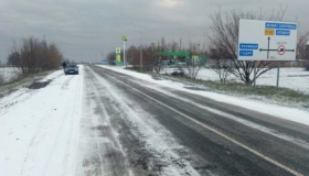 На Миргородщині дороги замело снігом