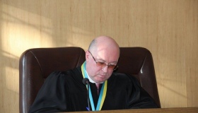 У Полтаві триває суд щодо сутичок біля "газетної арки". ФОТО