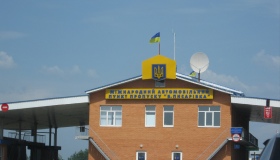Відзавтра Україна фіксуватиме на кордоні біометричні дані іноземців