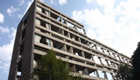 У Полтаві обвалили рештки будівлі заводу "Знамено". ВІДЕО