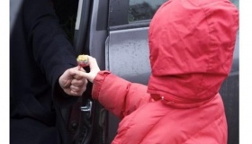 На Полтавщині батьків попереджають про викрадачів дітей