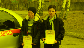 Двох школярів на Полтавщині нагородили за порятунок бабусі